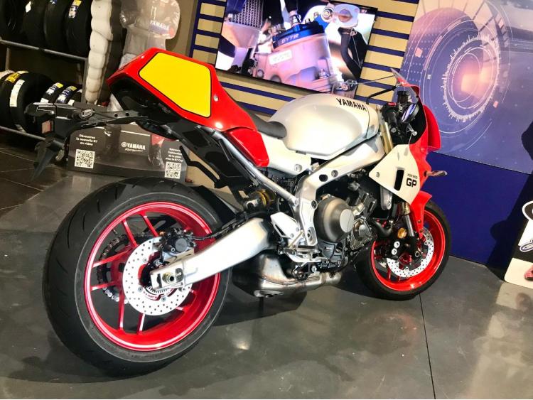YAMAHA XSR 900 GP