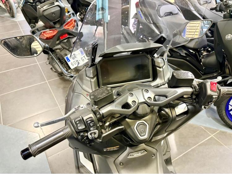 YAMAHA XP T-MAX 560 TECH MAX