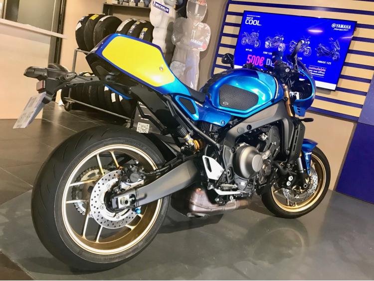 YAMAHA XSR 900 ABS
