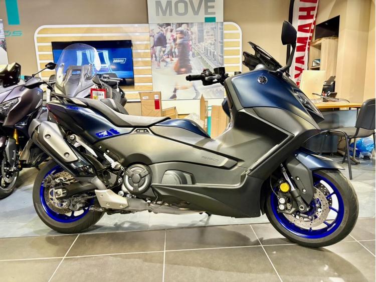 YAMAHA XP T-MAX 560