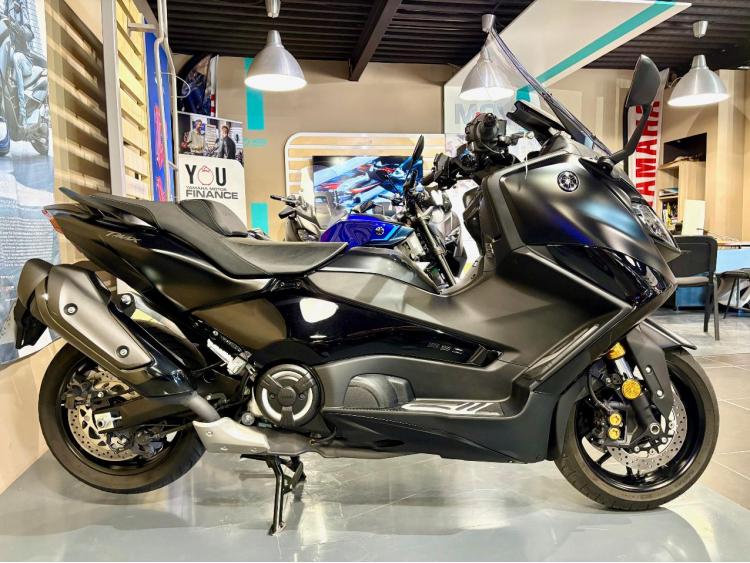YAMAHA XP T-MAX 560 TECH MAX