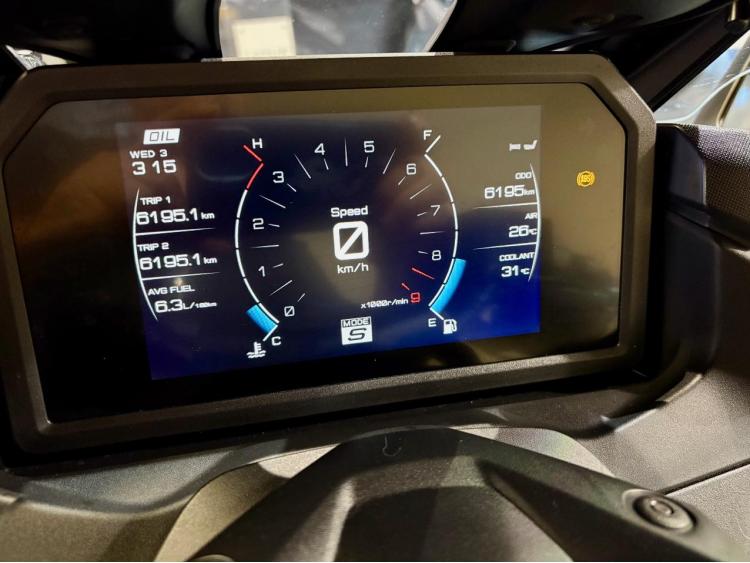 YAMAHA XP T-MAX 560 TECH MAX