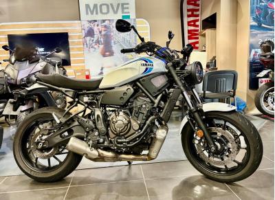 YAMAHA XSR 700